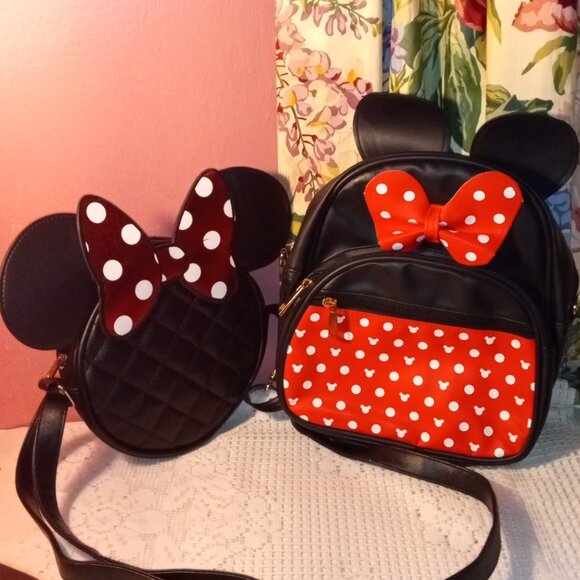 Disney Minnie Mouse Girls Fashion Red and Black Mini-Backpack and Girls Purse - Picture 2 of 16